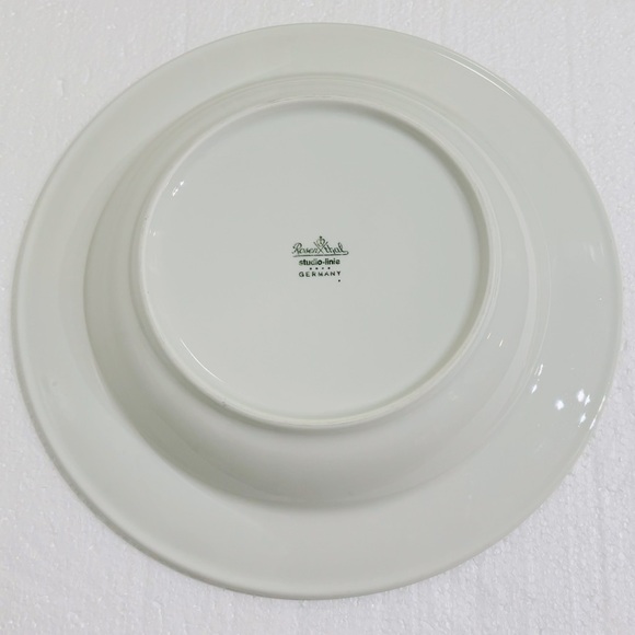 Rosenthal Studio- Linie 7 Pcs 9-inch Bowl - Picture 4 of 8